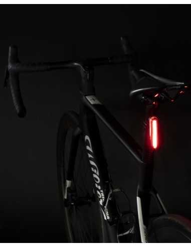 FEU ARRIÈRE FORCE SKATO 20 LM 20X LED USB