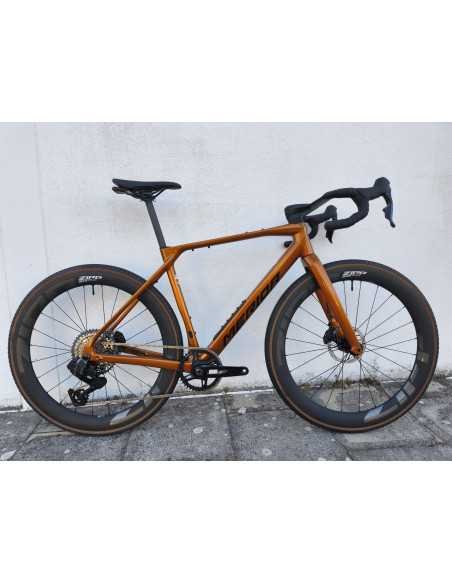 VÉLO MERIDA MISION 6000 + ROUES ZIPP 303 XPLR S + CONTROLTECH