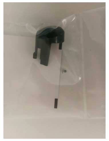 TAMPA DIREITA C/ PARAFUSO ST-R7000