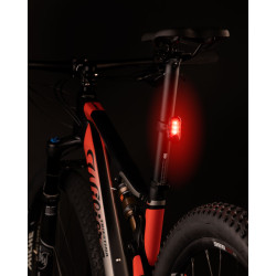 Rear light FORCE PILL 12LM 3 x LED USB