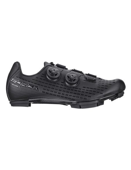 Des chaussures FORCE MTB REVOLT CARBON NOIR