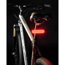 Luz trasera FORCE GLORY 70LM, 50x LED, USB