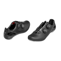 Des chaussures FORCE ROAD WARRIOR CARBON NOIR