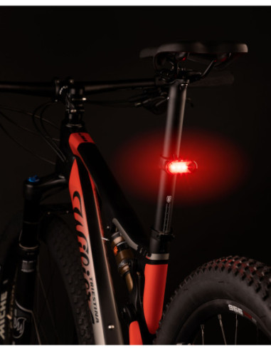 Feu arrière FORCE PILL 12LM 3 x LED USB