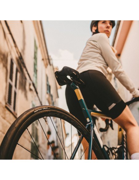 NEUMÁTICO EAGLE 700X28 TLR NEGRO