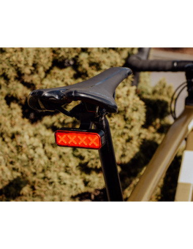 Rear light FORCE ALARM 300LM 36 LED USB